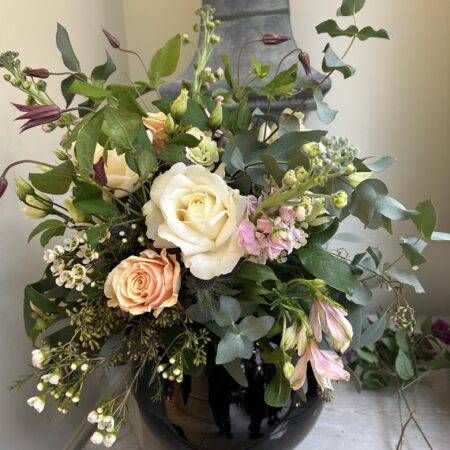 large-deluxe-white-and-pink-rose-and-stock-bouquet